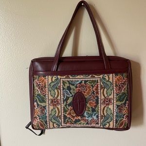 Embroidered Bible Purse. Maroon in color.